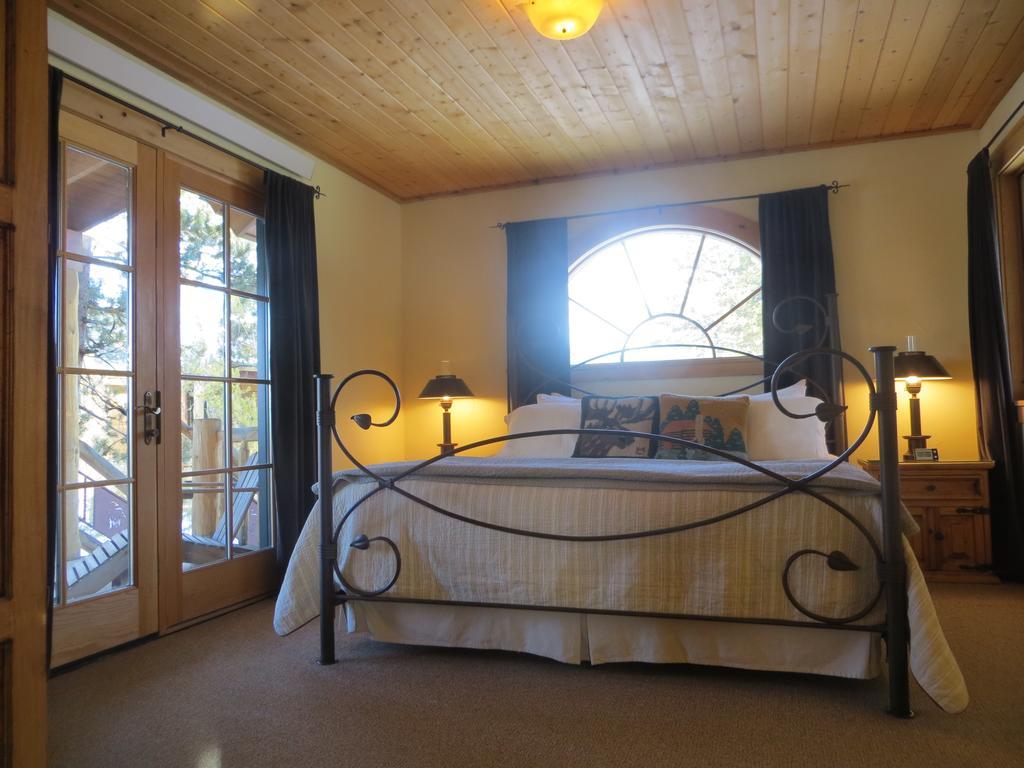 Wild Horse Inn Fraser Extérieur photo